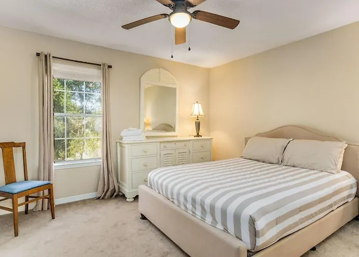 Emerald Coast Vacation Station